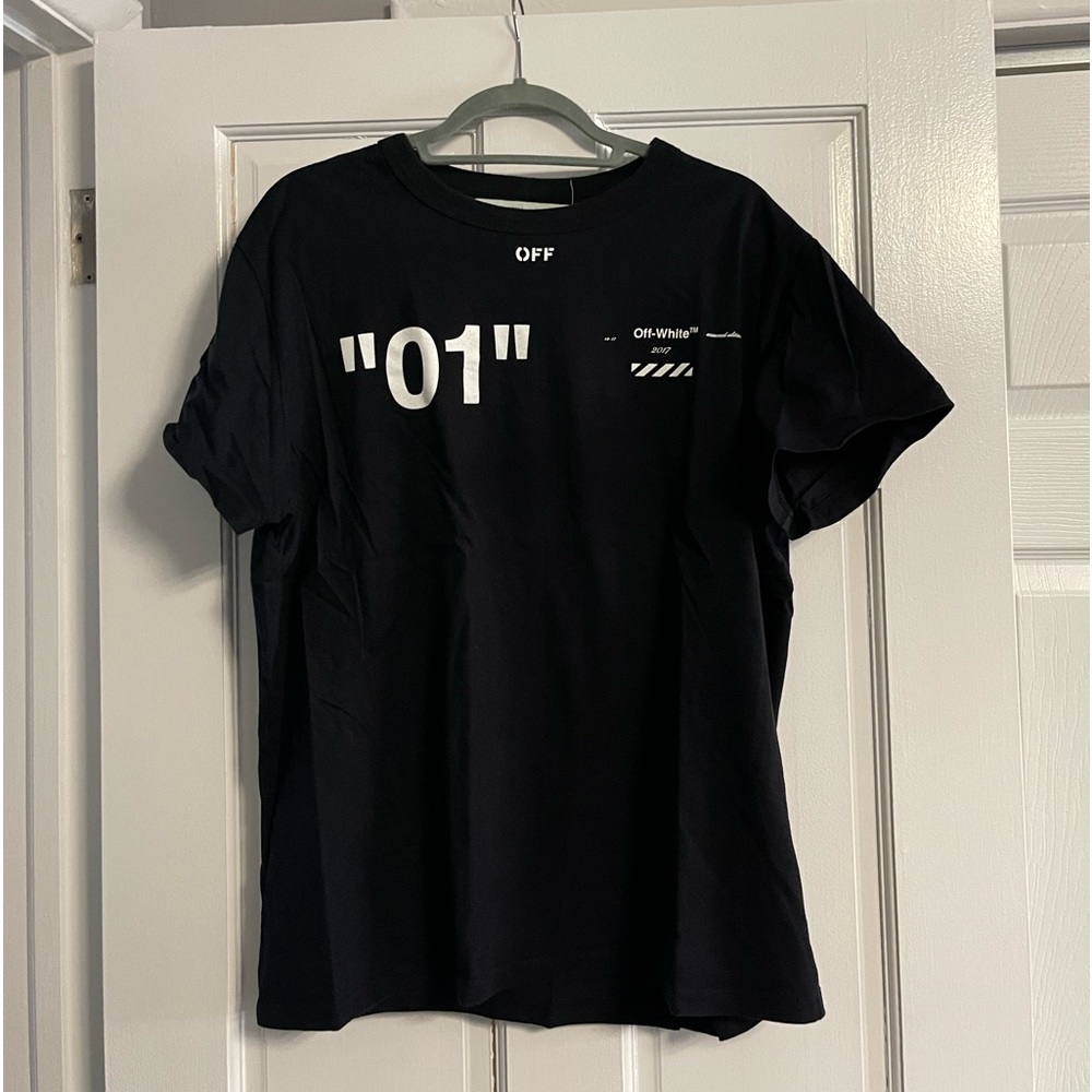 OFF WHITE T SHIRT MENS SIZE M